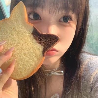 那还是卡洛森!